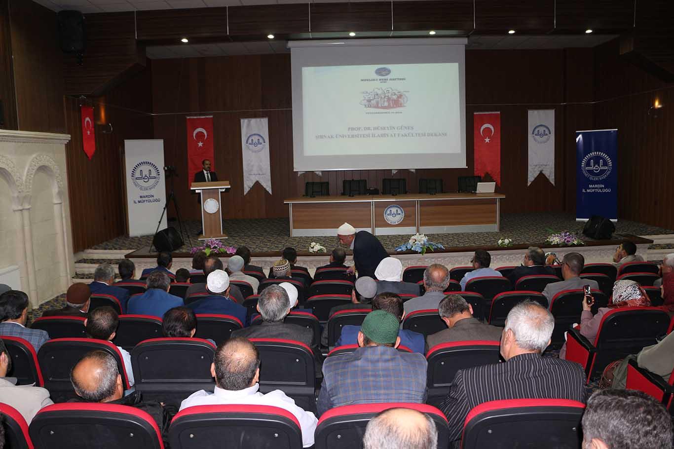 “Ailemiz sağlam olursa ümmet sağlam olacaktır”